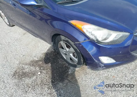 2013 Hyundai Elantra Gls z USA, uszkodzony, nr VIN 5NPDH4AE3DH279917